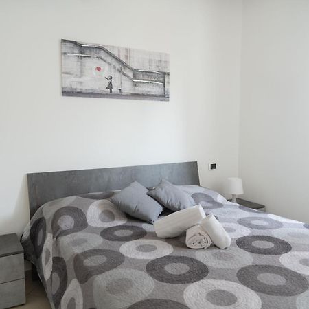 Residence Yellow Ρίμινι Εξωτερικό φωτογραφία