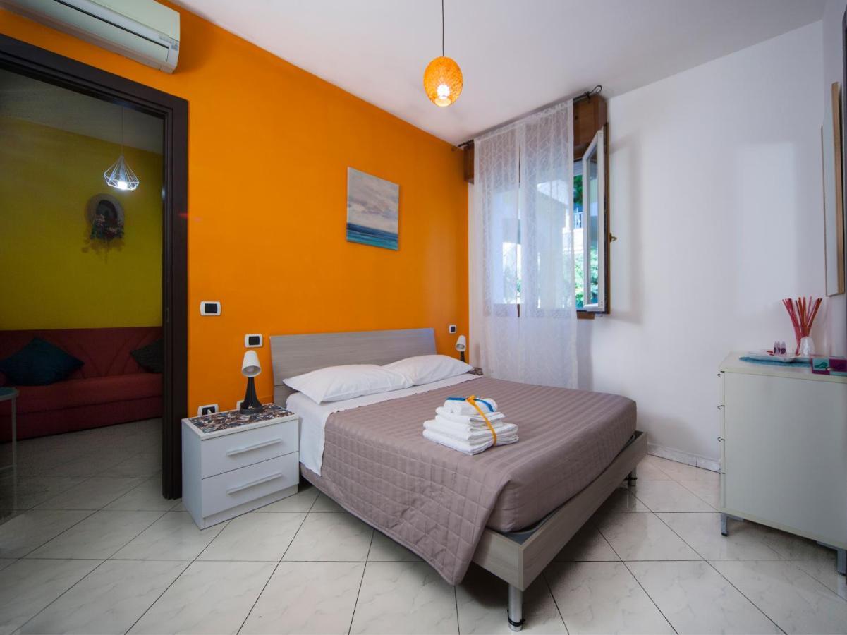 Residence Yellow Ρίμινι Εξωτερικό φωτογραφία