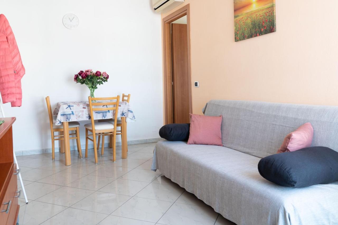 Residence Yellow Ρίμινι Εξωτερικό φωτογραφία