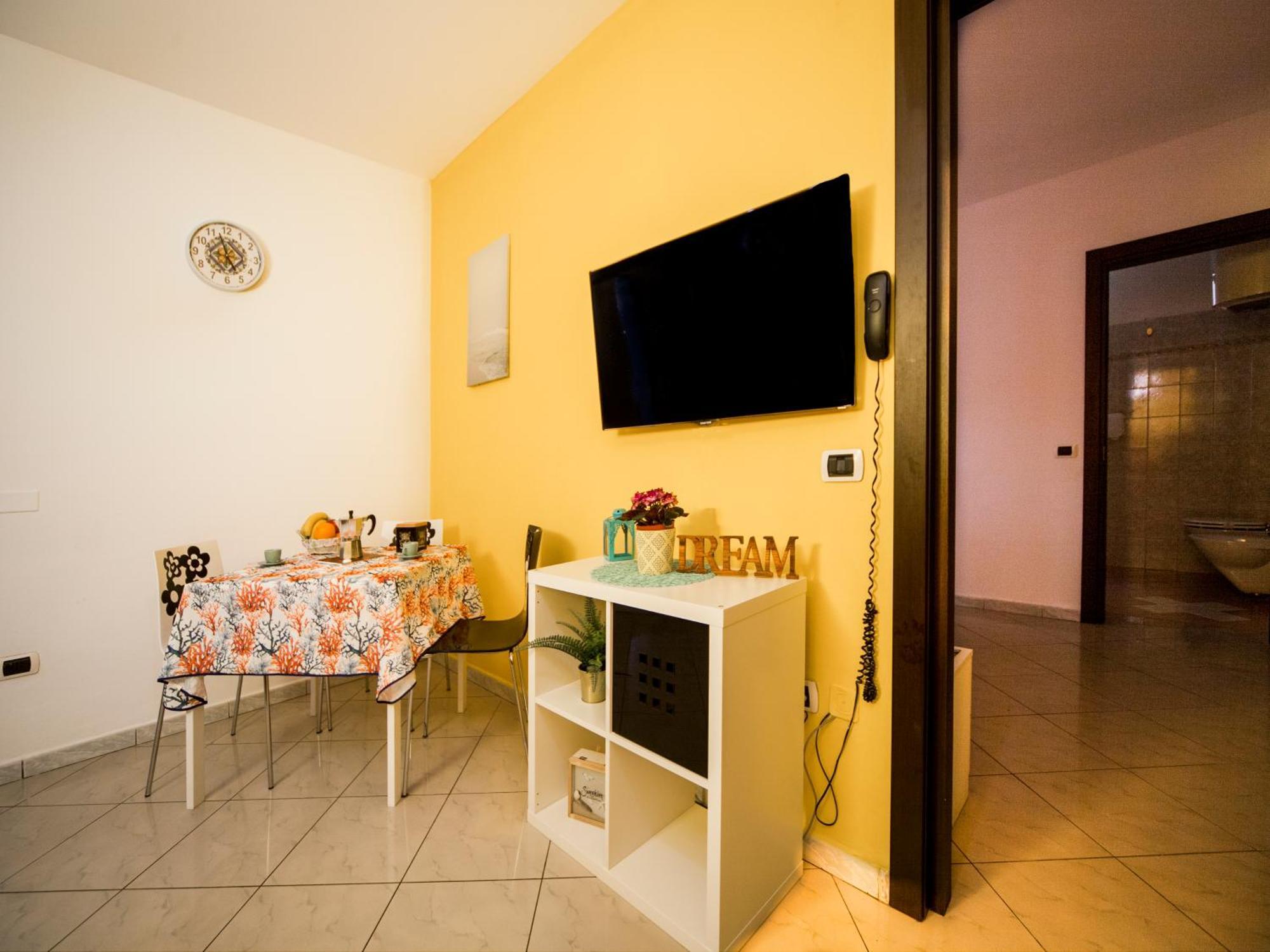 Residence Yellow Ρίμινι Εξωτερικό φωτογραφία